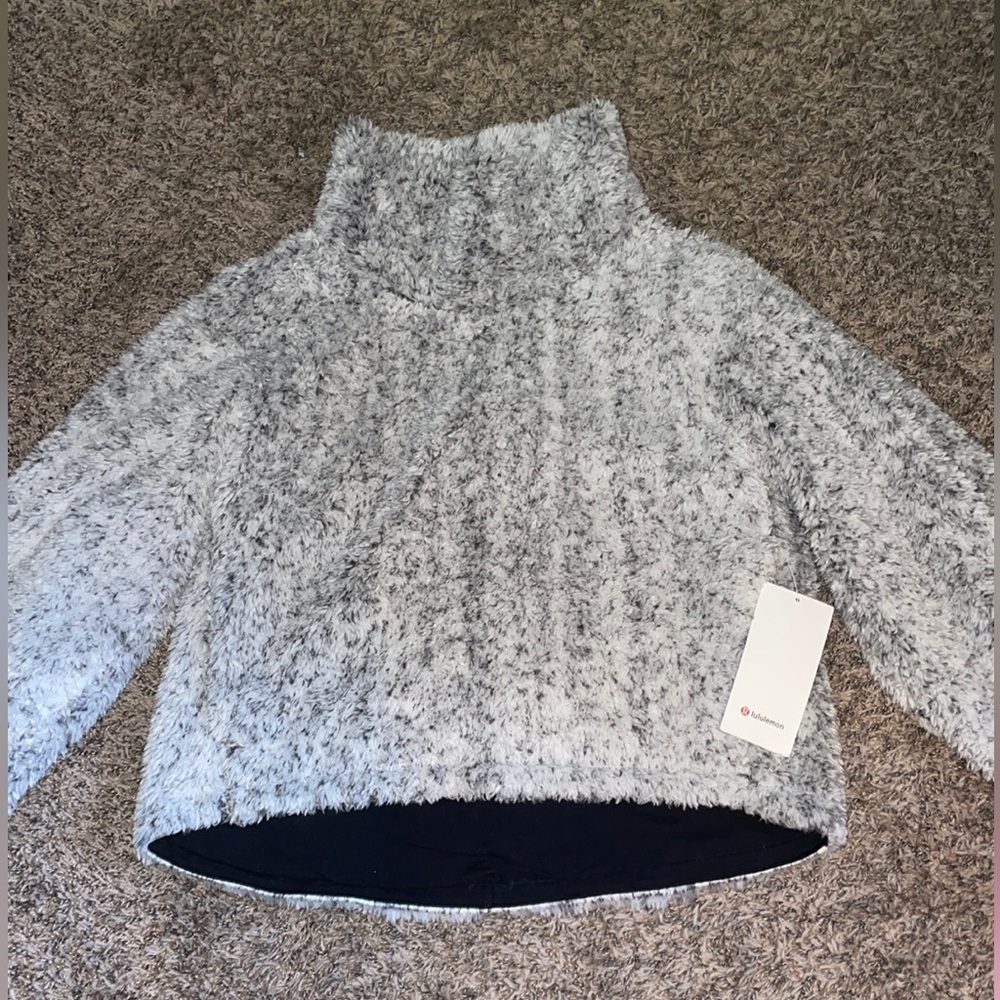 NWT Lululemon Sherpa